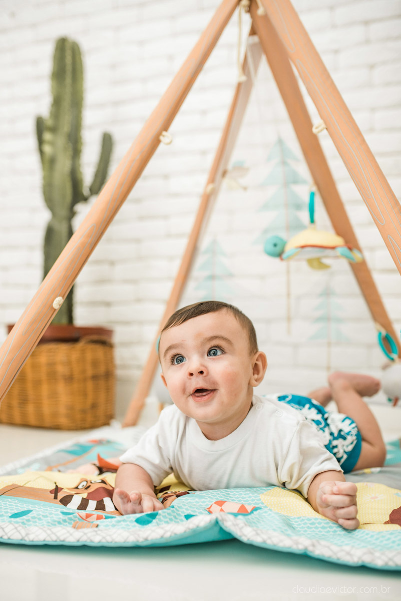 Lindo ensaio infantil lifestyle feito em casa na serra por fotógrafos de casamento em vila velha fotógrafos de casamento em vitória espirito santo es com familia, filhos, cachorro e pais mães e filhos
