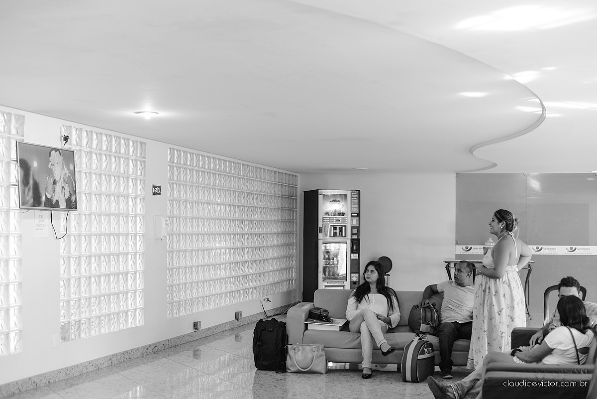 Fotografia de nascimento feita por fotógrafos de casamento de Vila Velha  fotógrafos de casamento de Vitória fotógrafos de casamento de Serra Espírito Santo ES. Fotos emocionantes de parto