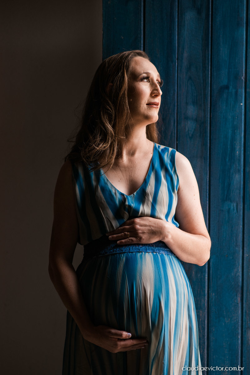 Lindo ensaio de gestante grávida feito em Ibatiba na chácara 3g feito por fotógrafos de casamento em vila velha fotógrafos de casamento em vitória fotógrafos de casamento em serra espirito santo es com por do sol e sitio fotos de familia