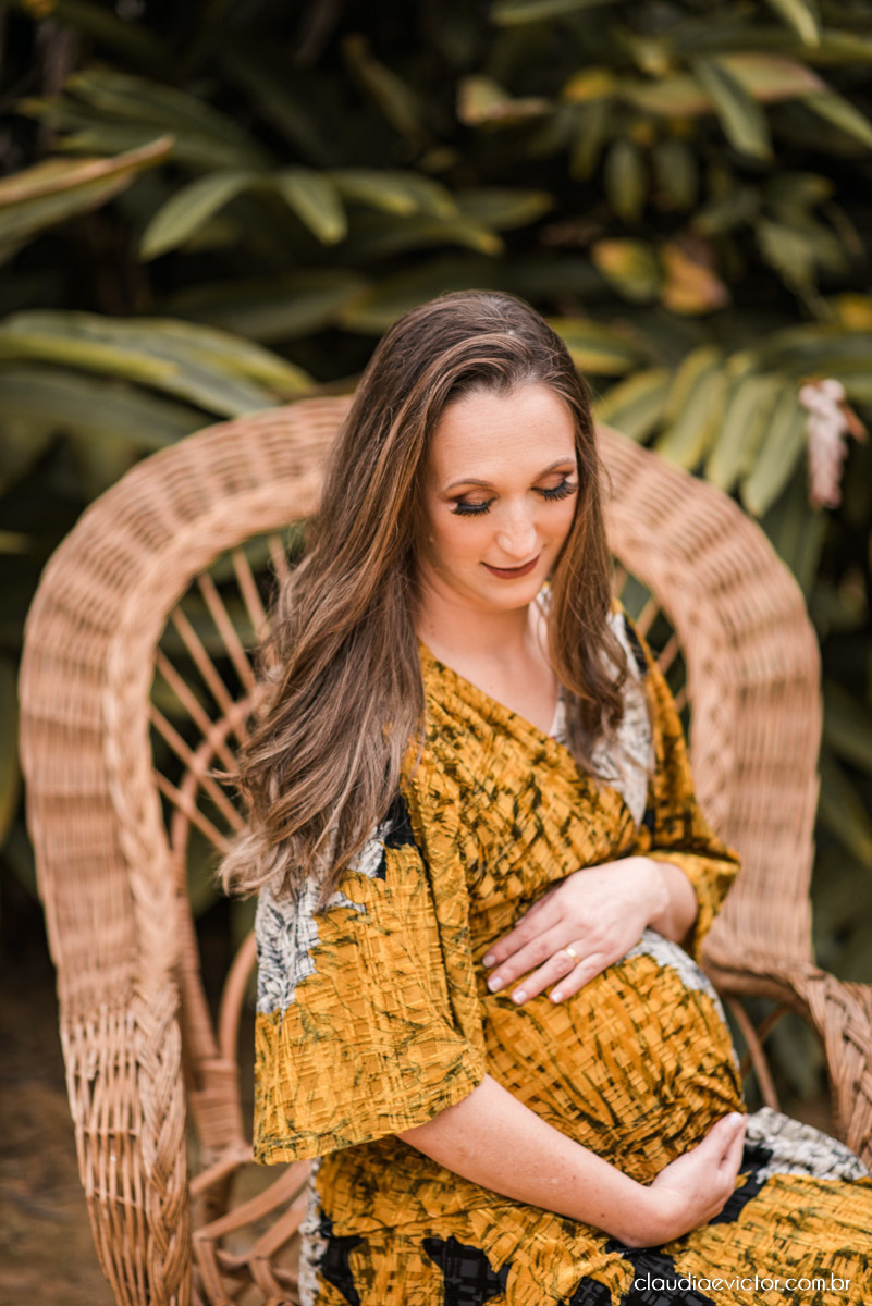 Lindo ensaio de gestante grávida feito em Ibatiba na chácara 3g feito por fotógrafos de casamento em vila velha fotógrafos de casamento em vitória fotógrafos de casamento em serra espirito santo es com por do sol e sitio fotos de familia