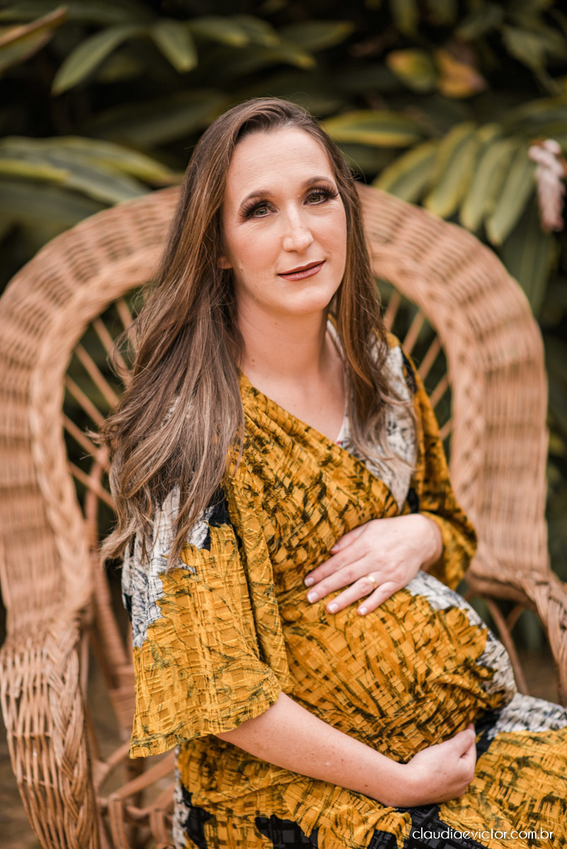 Lindo ensaio de gestante grávida feito em Ibatiba na chácara 3g feito por fotógrafos de casamento em vila velha fotógrafos de casamento em vitória fotógrafos de casamento em serra espirito santo es com por do sol e sitio fotos de familia