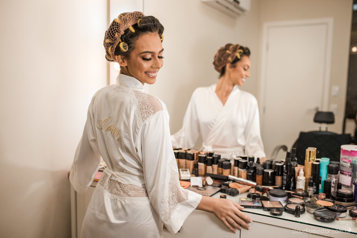 Casamento drive in realizado no Restaurante Ninho da Roxinha Nova Almeida fotógrafos de casamento em vila velha fotógrafos de casamento em vitória fotógrafos de casamento do espirito santo es com noivo noiva mini wedding na pandemia buquê vestido de noiva