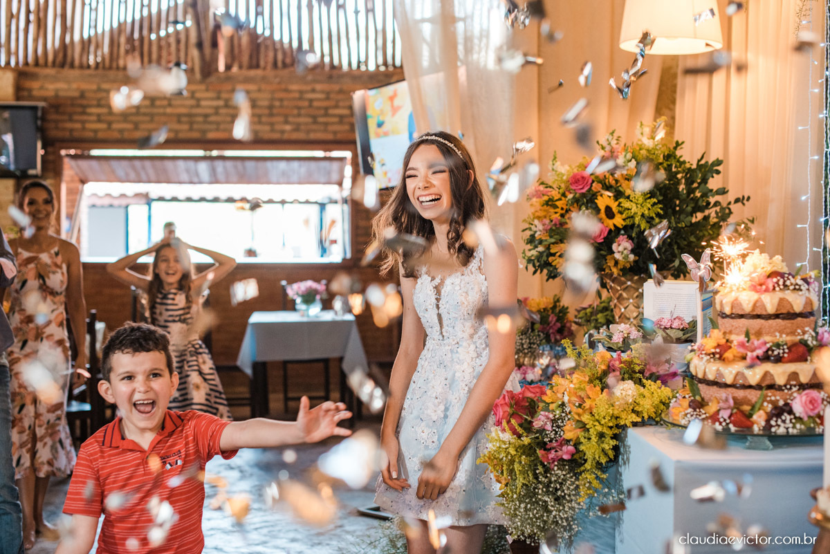 aniversário de 15 anos debutante no restaurante vovó rosinha ibatiba espirito santo fotógrafos de casamento em vila velha fotógrafos de casamento em vitória espirito santo es fotógrafos de casamento em Ibatiba Caparaó bailarina casarão