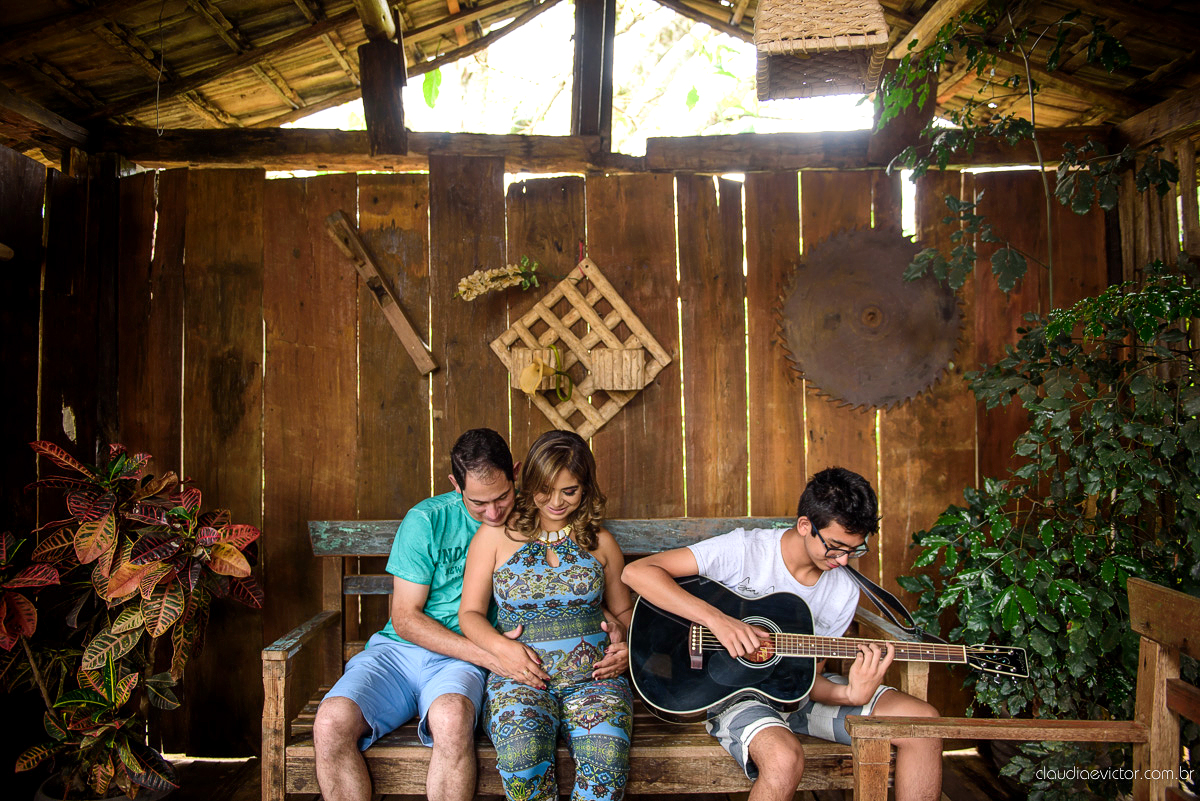 Book de gestante no campo com Fotografias lindas de gravida em ibatiba, por fotógrafos de casamento de Vila Velha fotógrafos de casamento de Vitória fotógrafos de casamento de Serra Espirito Santo ES, com amor e registrando o sonho de ser mãe.