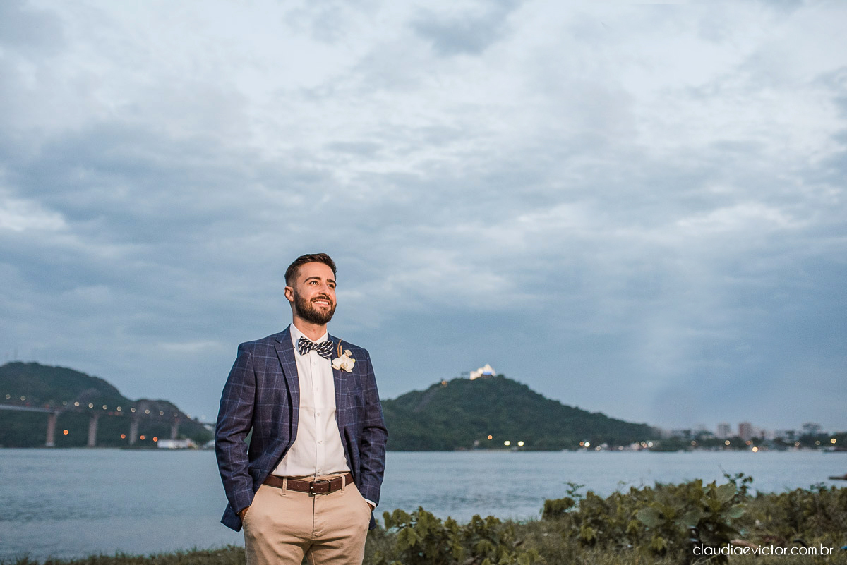 Casamento estilo mini wedding na praça do papa Gourmet noivo noiva casamento fotógrafo de casamento em vila velha fotógrafo de casamento em vitória fotógrafo de casamento espirito santo es vestido buquê decoração de casamento ao ar livre