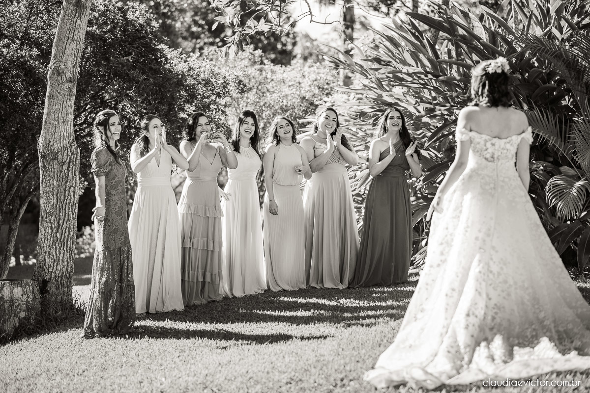 casamento ao ar livre de dia mini wedding vestido de noiva noivo bride wedding inspiration fotografo de casamento em vila velha fotografo de casamento em vitória espirito santo es ninho da roxinha serra por do sol de frente do mar