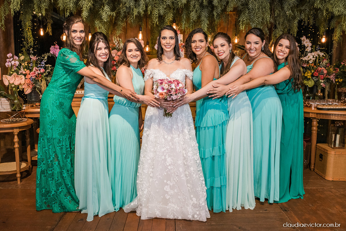 casamento ao ar livre de dia mini wedding vestido de noiva noivo bride wedding inspiration fotografo de casamento em vila velha fotografo de casamento em vitória espirito santo es ninho da roxinha serra por do sol de frente do mar