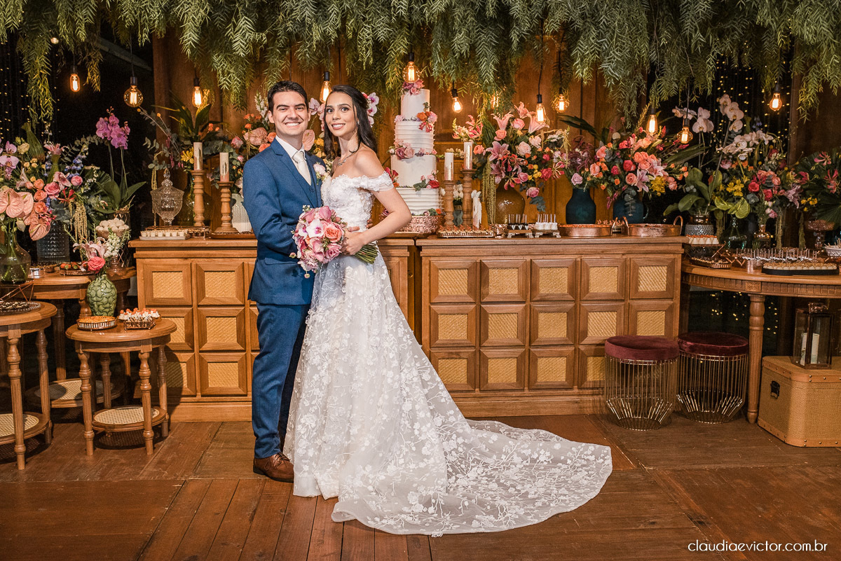 casamento ao ar livre de dia mini wedding vestido de noiva noivo bride wedding inspiration fotografo de casamento em vila velha fotografo de casamento em vitória espirito santo es ninho da roxinha serra por do sol de frente do mar