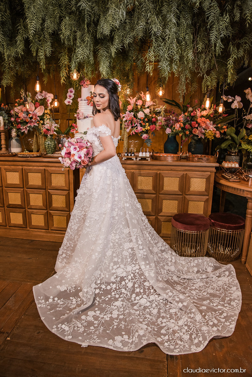 casamento ao ar livre de dia mini wedding vestido de noiva noivo bride wedding inspiration fotografo de casamento em vila velha fotografo de casamento em vitória espirito santo es ninho da roxinha serra por do sol de frente do mar