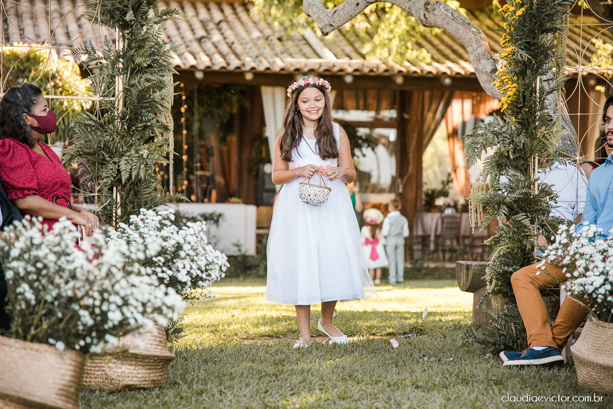 casamento ao ar livre de dia mini wedding vestido de noiva noivo bride wedding inspiration fotografo de casamento em vila velha fotografo de casamento em vitória espirito santo es ninho da roxinha serra por do sol de frente do mar