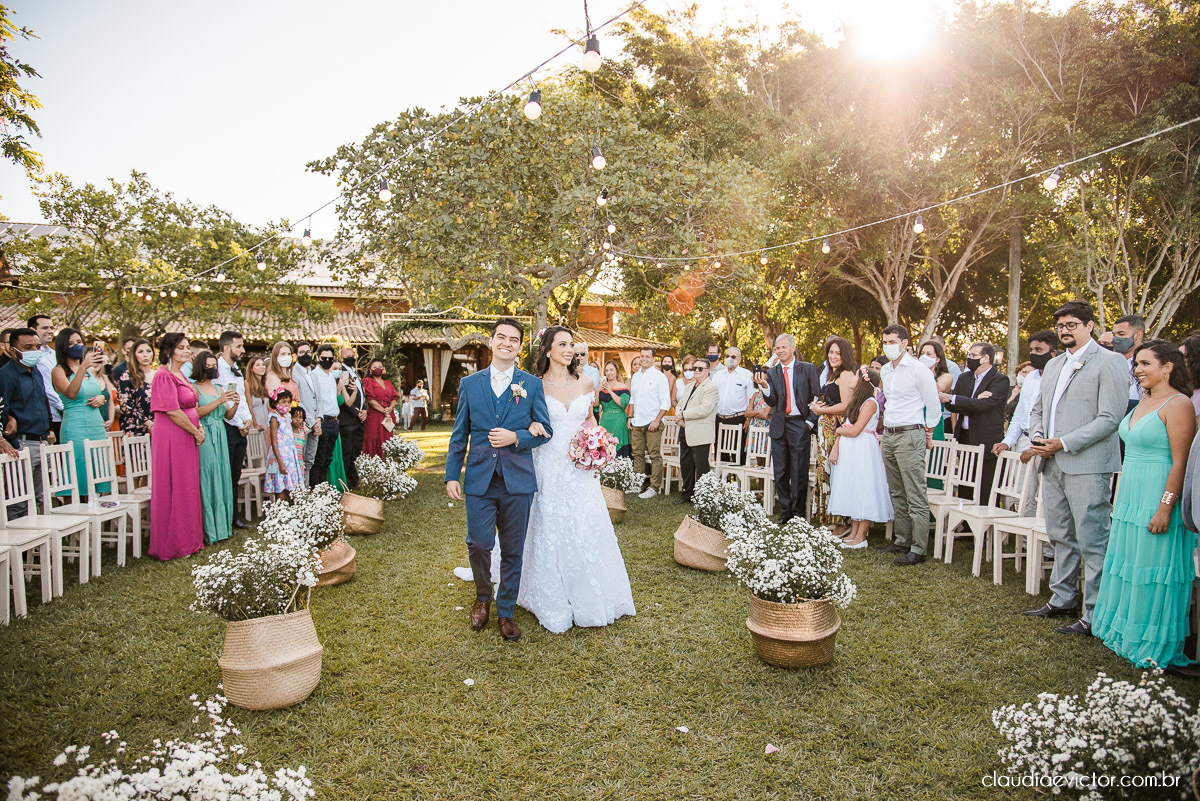 casamento ao ar livre de dia mini wedding vestido de noiva noivo bride wedding inspiration fotografo de casamento em vila velha fotografo de casamento em vitória espirito santo es ninho da roxinha serra por do sol de frente do mar