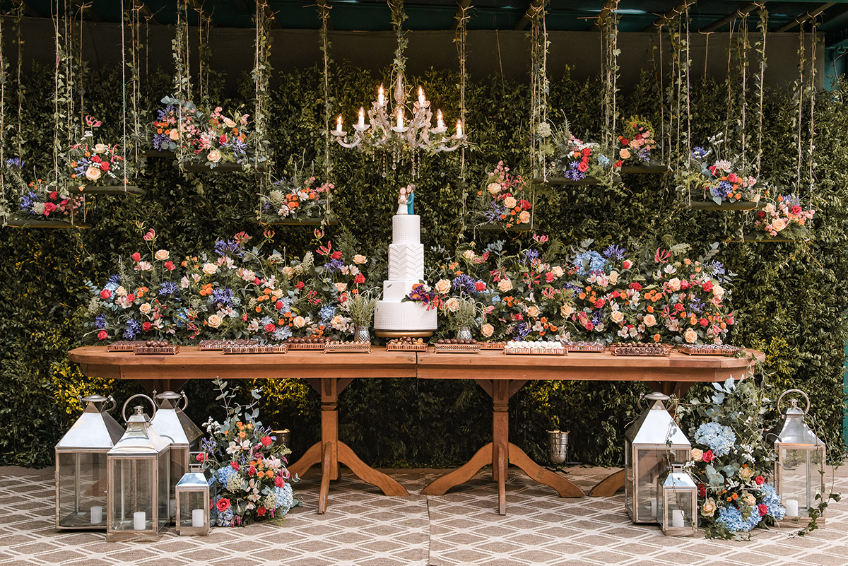 casamento ao ar livre fim de tarde wedding inspiration noivo noiva vestido buquê decoração chácara bambu fotógrafo de casamento em vila velha fotógrafo de casamento em vitória  espirito santo es fotografo de casamento em serra 
