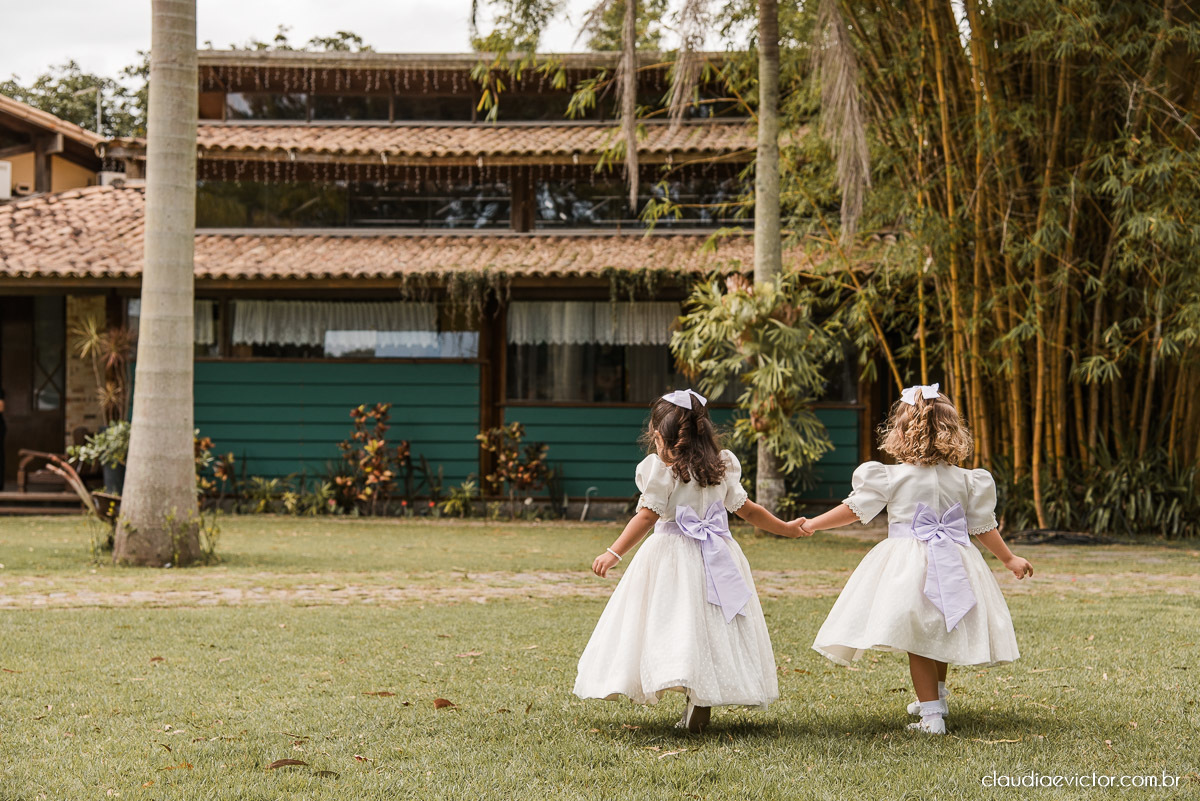 casamento ao ar livre fim de tarde wedding inspiration noivo noiva vestido buquê decoração chácara bambu fotógrafo de casamento em vila velha fotógrafo de casamento em vitória  espirito santo es fotografo de casamento em serra 