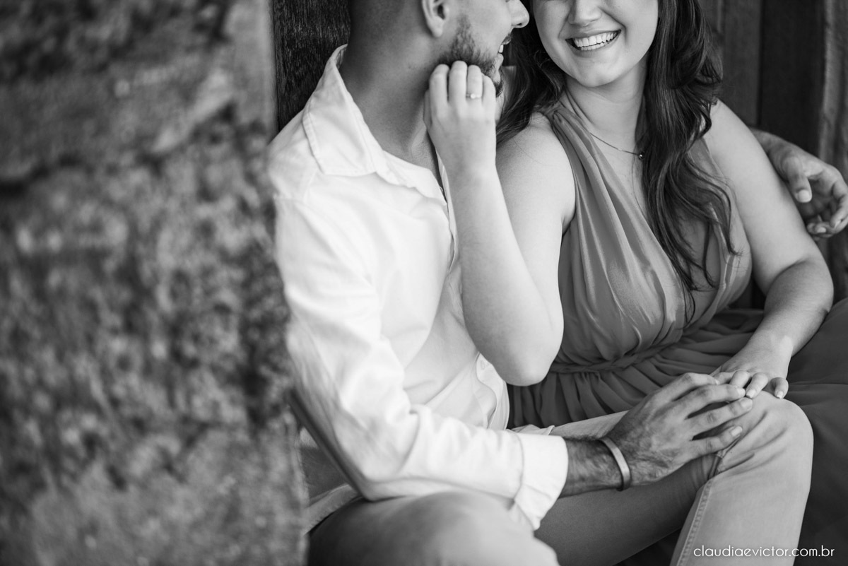 ensaio namoro pre wedding casal casamento itarana igreja santa luzia por do sol montanha fotógrafo de casamento em vila velha fotógrafo de casamento em serra fotógrafo de casamento em vitória espirito santo es noiva noivo wedding inspiration