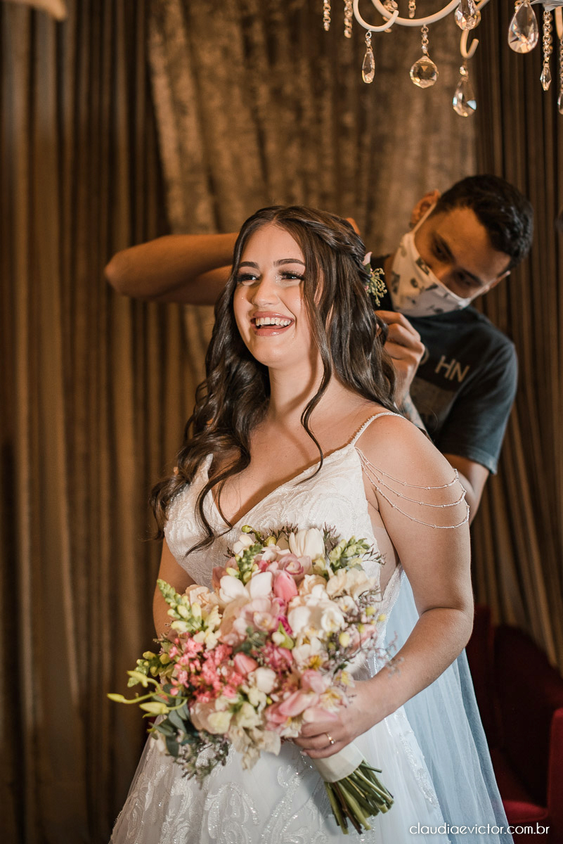 Casamento making of da noiva noivo dia de casamento fotógrafo de casamento em vila velha fotógrafo de casamento em Vitória serra aracruz ar livre casamento de dia casa di lucca praia spazio penha arraz