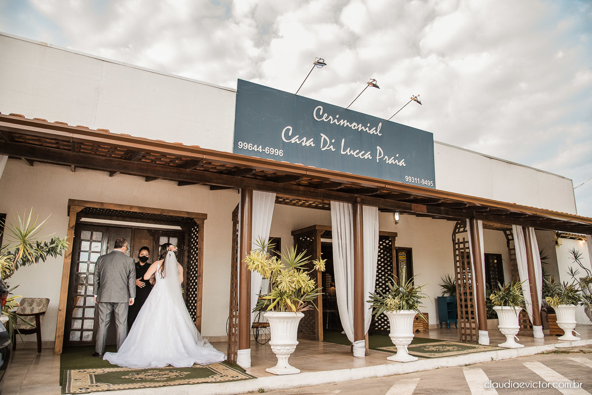 Casamento making of da noiva noivo dia de casamento fotógrafo de casamento em vila velha fotógrafo de casamento em Vitória serra aracruz ar livre casamento de dia casa di lucca praia spazio penha arraz