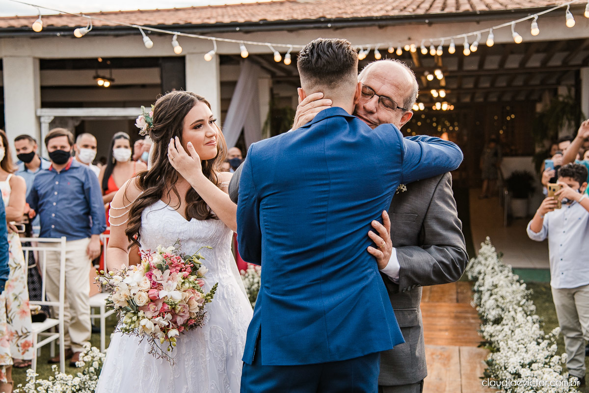 Casamento making of da noiva noivo dia de casamento fotógrafo de casamento em vila velha fotógrafo de casamento em Vitória serra aracruz ar livre casamento de dia casa di lucca praia spazio penha arraz