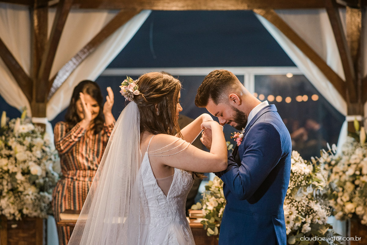 Casamento making of da noiva noivo dia de casamento fotógrafo de casamento em vila velha fotógrafo de casamento em Vitória serra aracruz ar livre casamento de dia casa di lucca praia spazio penha arraz