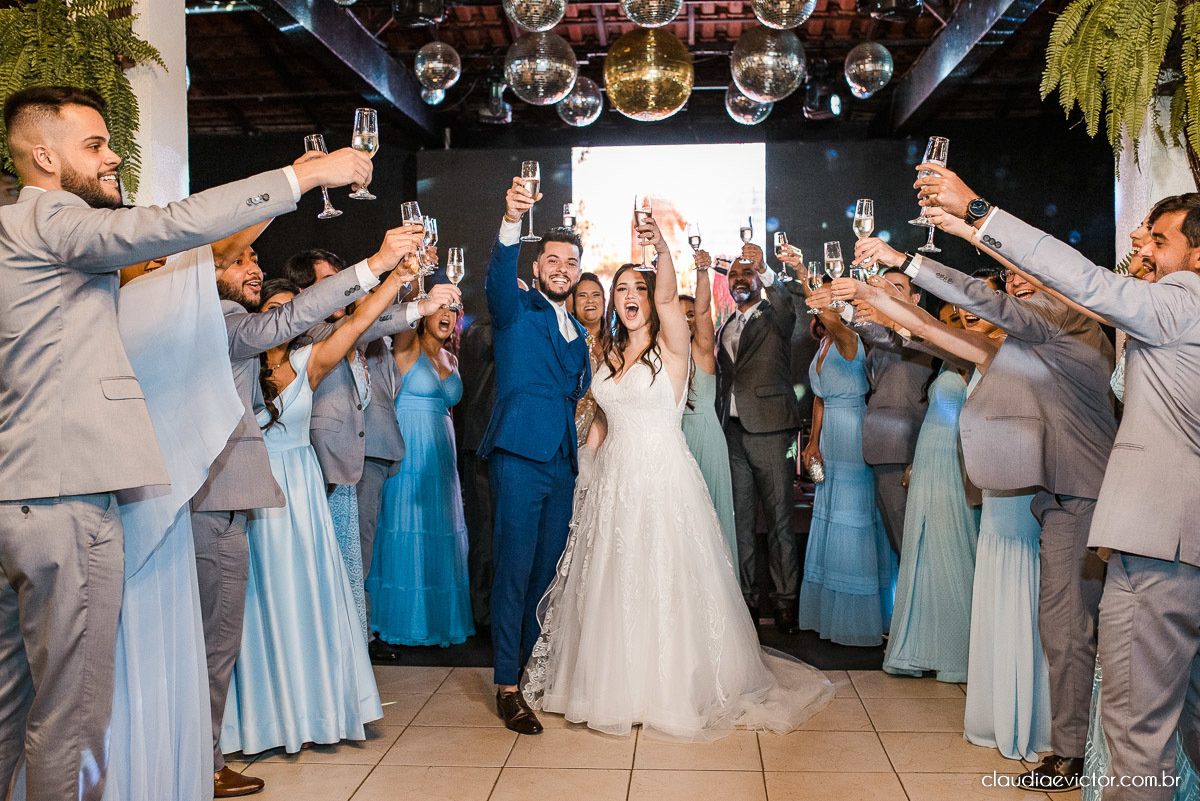 Casamento making of da noiva noivo dia de casamento fotógrafo de casamento em vila velha fotógrafo de casamento em Vitória serra aracruz ar livre casamento de dia casa di lucca praia spazio penha arraz