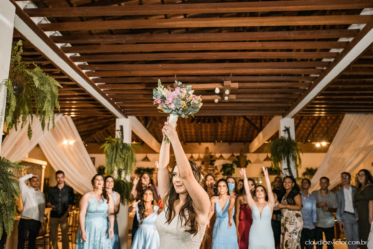 Casamento making of da noiva noivo dia de casamento fotógrafo de casamento em vila velha fotógrafo de casamento em Vitória serra aracruz ar livre casamento de dia casa di lucca praia spazio penha arraz