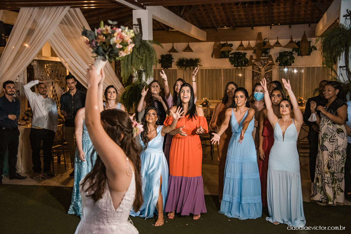 Casamento making of da noiva noivo dia de casamento fotógrafo de casamento em vila velha fotógrafo de casamento em Vitória serra aracruz ar livre casamento de dia casa di lucca praia spazio penha arraz