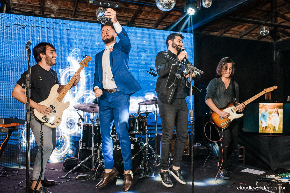 Casamento making of da noiva noivo dia de casamento fotógrafo de casamento em vila velha fotógrafo de casamento em Vitória serra aracruz ar livre casamento de dia casa di lucca praia spazio penha arraz