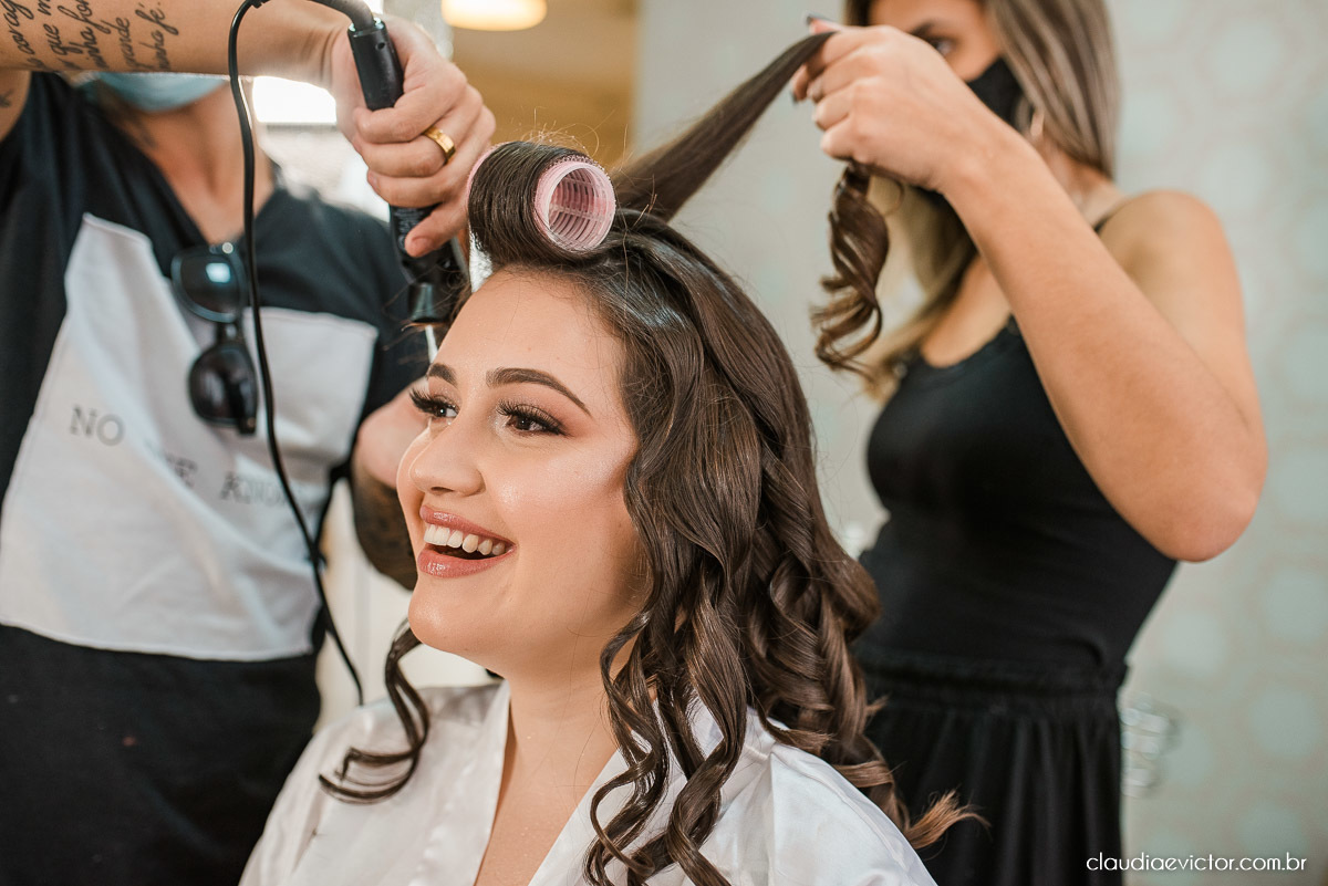 Casamento making of da noiva noivo dia de casamento fotógrafo de casamento em vila velha fotógrafo de casamento em Vitória serra aracruz ar livre casamento de dia casa di lucca praia spazio penha arraz