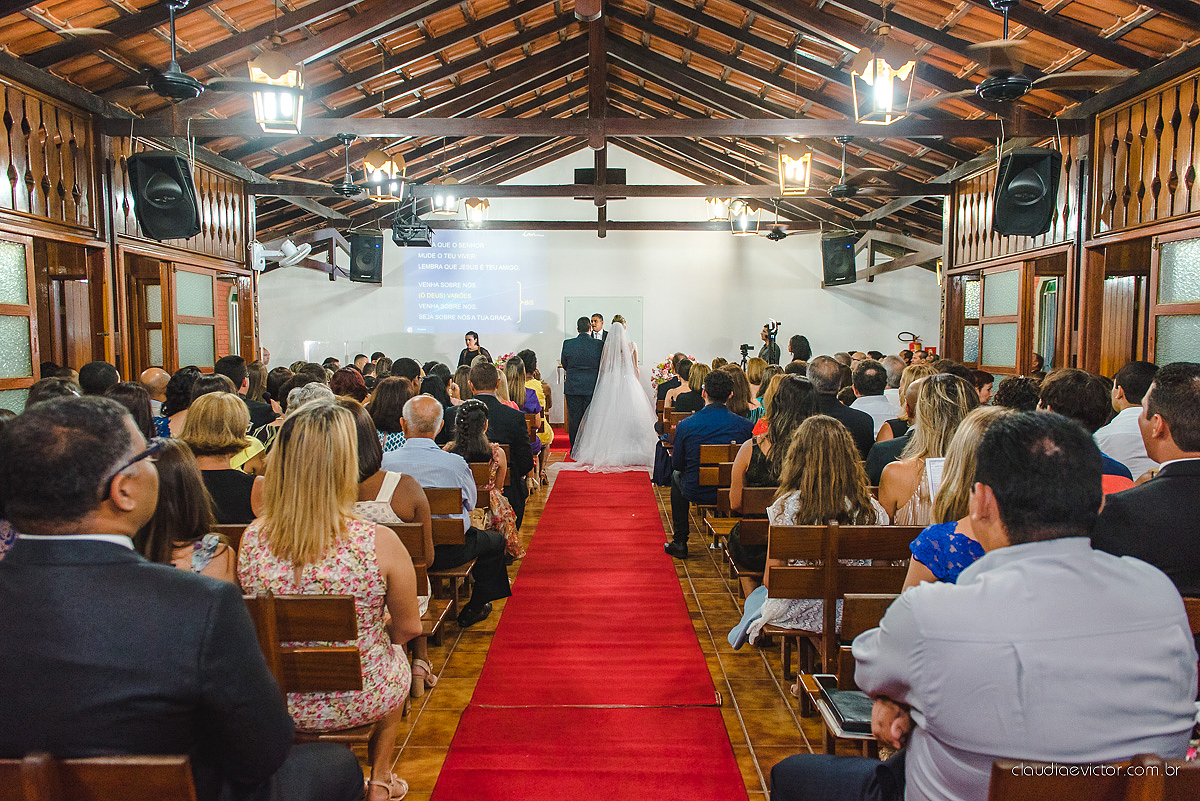 casamento lindo realizado na igreja Maranata Cariacica com noivos e noivas fotógrafos de casamento de Vila Velha fotógrafos de casamento de Vitória fotógrafos de casamento de Serra Espirito Santo ES