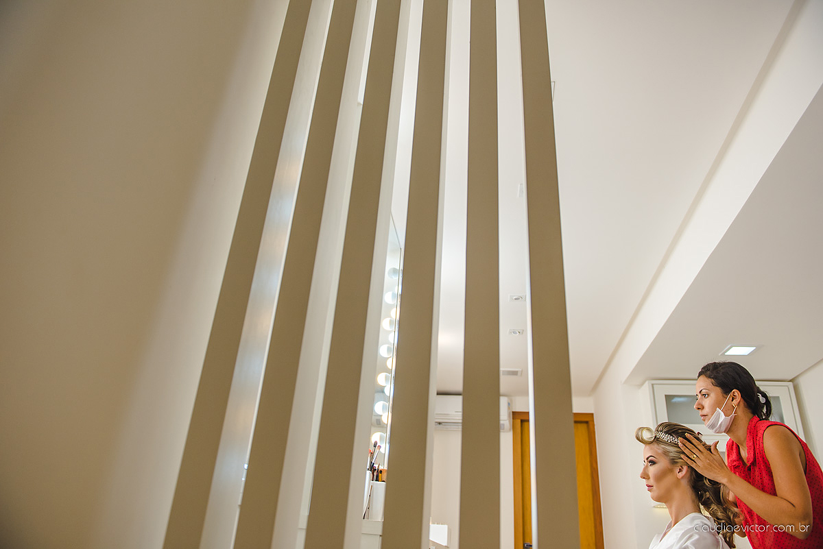 casamento lindo realizado na igreja Maranata Cariacica com noivos e noivas fotógrafos de casamento de Vila Velha fotógrafos de casamento de Vitória fotógrafos de casamento de Serra Espirito Santo ES