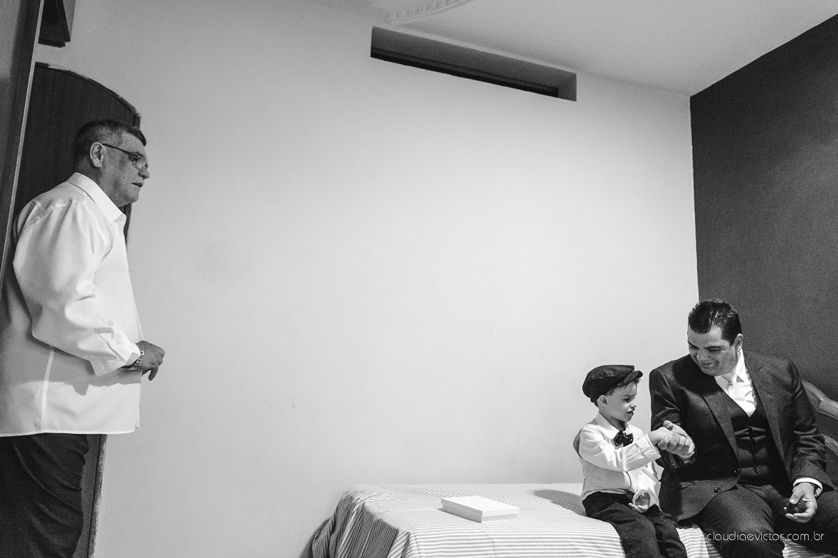 casamento lindo realizado na igreja Maranata Cariacica com noivos e noivas fotógrafos de casamento de Vila Velha fotógrafos de casamento de Vitória fotógrafos de casamento de Serra Espirito Santo ES