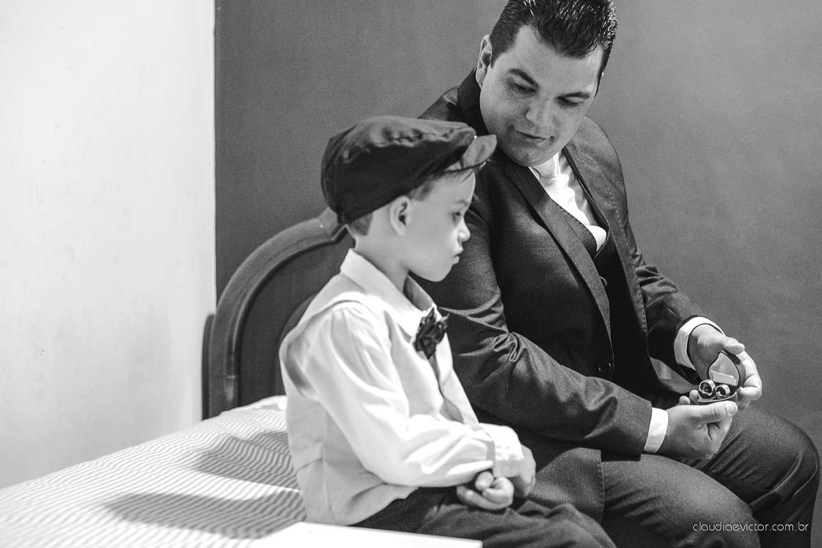 casamento lindo realizado na igreja Maranata Cariacica com noivos e noivas fotógrafos de casamento de Vila Velha fotógrafos de casamento de Vitória fotógrafos de casamento de Serra Espirito Santo ES