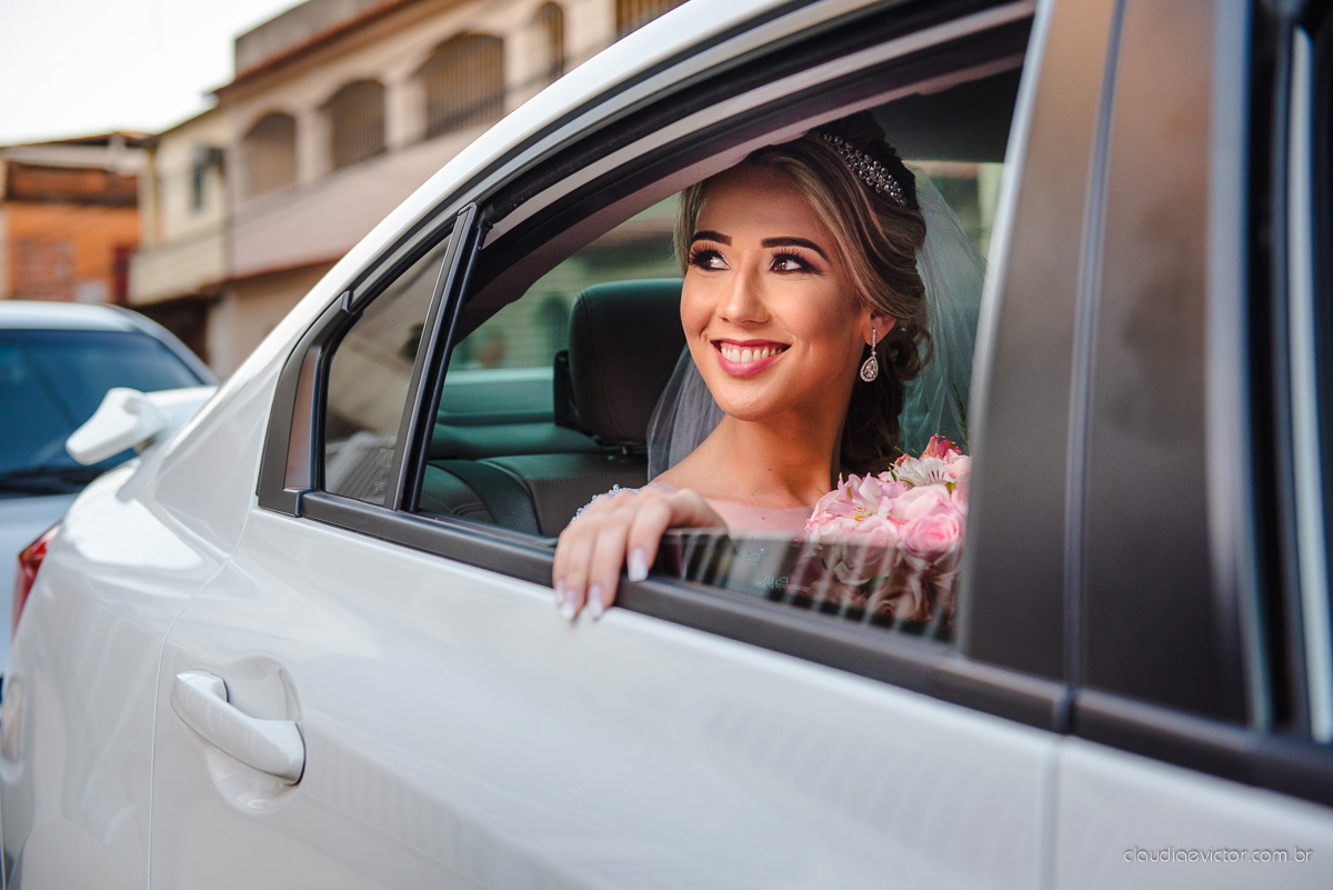 casamento lindo realizado na igreja Maranata Cariacica com noivos e noivas fotógrafos de casamento de Vila Velha fotógrafos de casamento de Vitória fotógrafos de casamento de Serra Espirito Santo ES