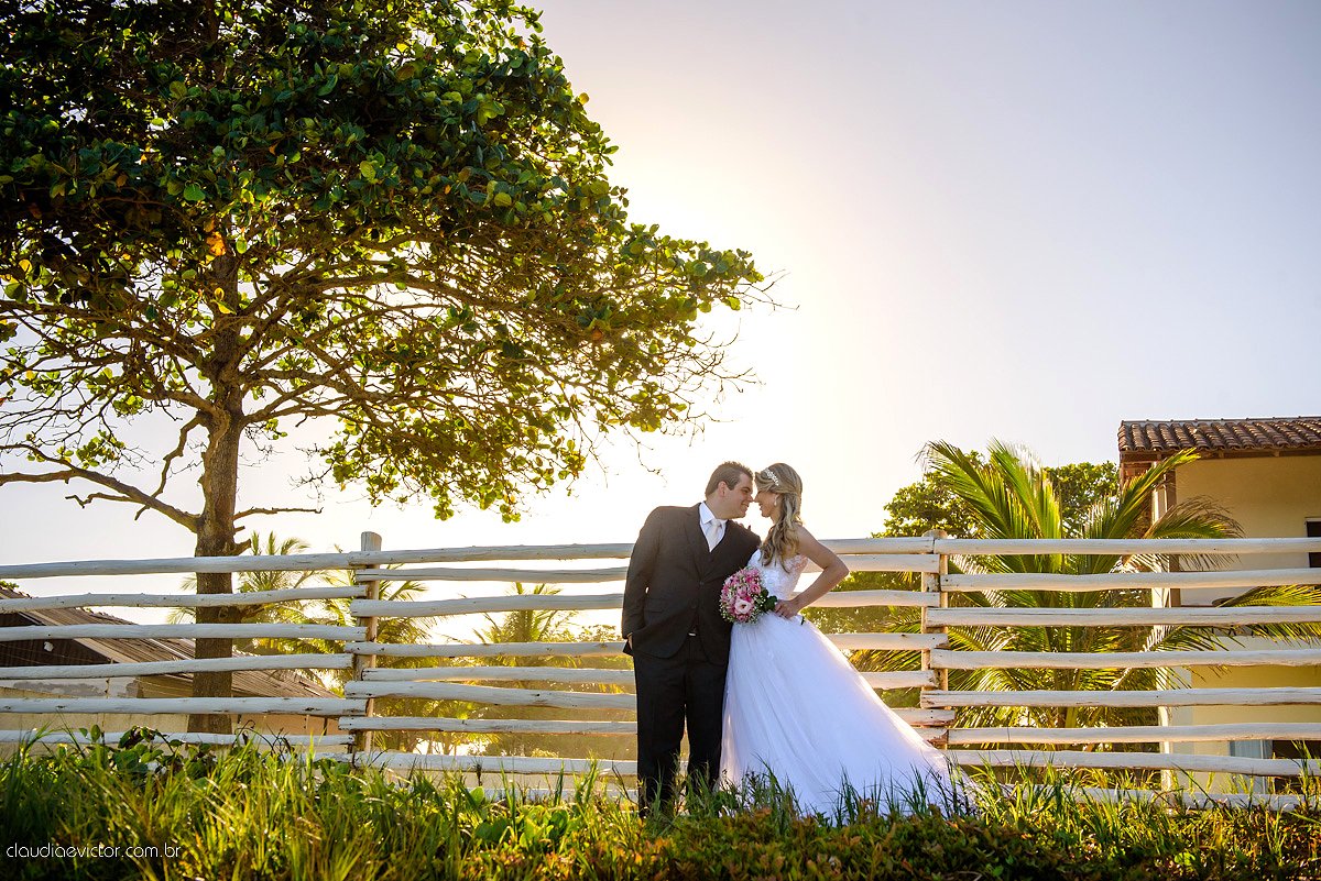 casamento lindo realizado na igreja Maranata Cariacica com noivos e noivas fotógrafos de casamento de Vila Velha fotógrafos de casamento de Vitória fotógrafos de casamento de Serra Espirito Santo ES