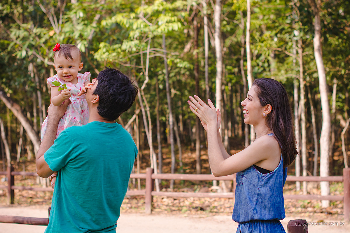 Lindo ensaio infantil no parque da vale por fotógrafos de casamento de Vila Velha fotógrafos de casamento de Vitória fotógrafos de casamento de Serra Espirito Santo ES