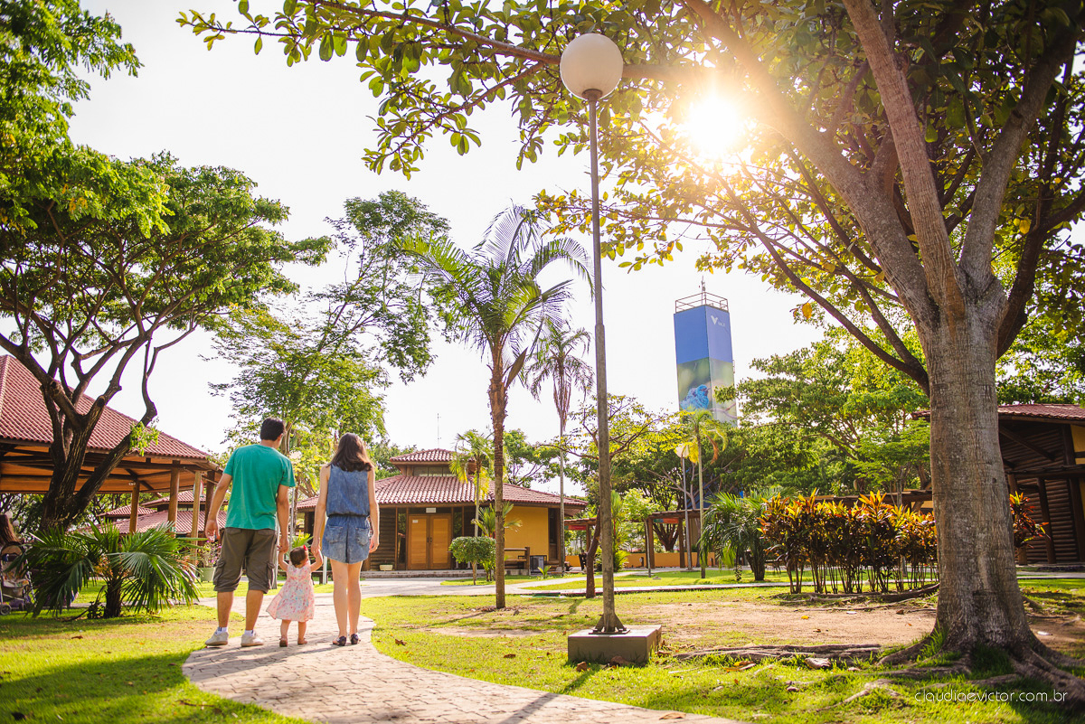Lindo ensaio infantil no parque da vale por fotógrafos de casamento de Vila Velha fotógrafos de casamento de Vitória fotógrafos de casamento de Serra Espirito Santo ES