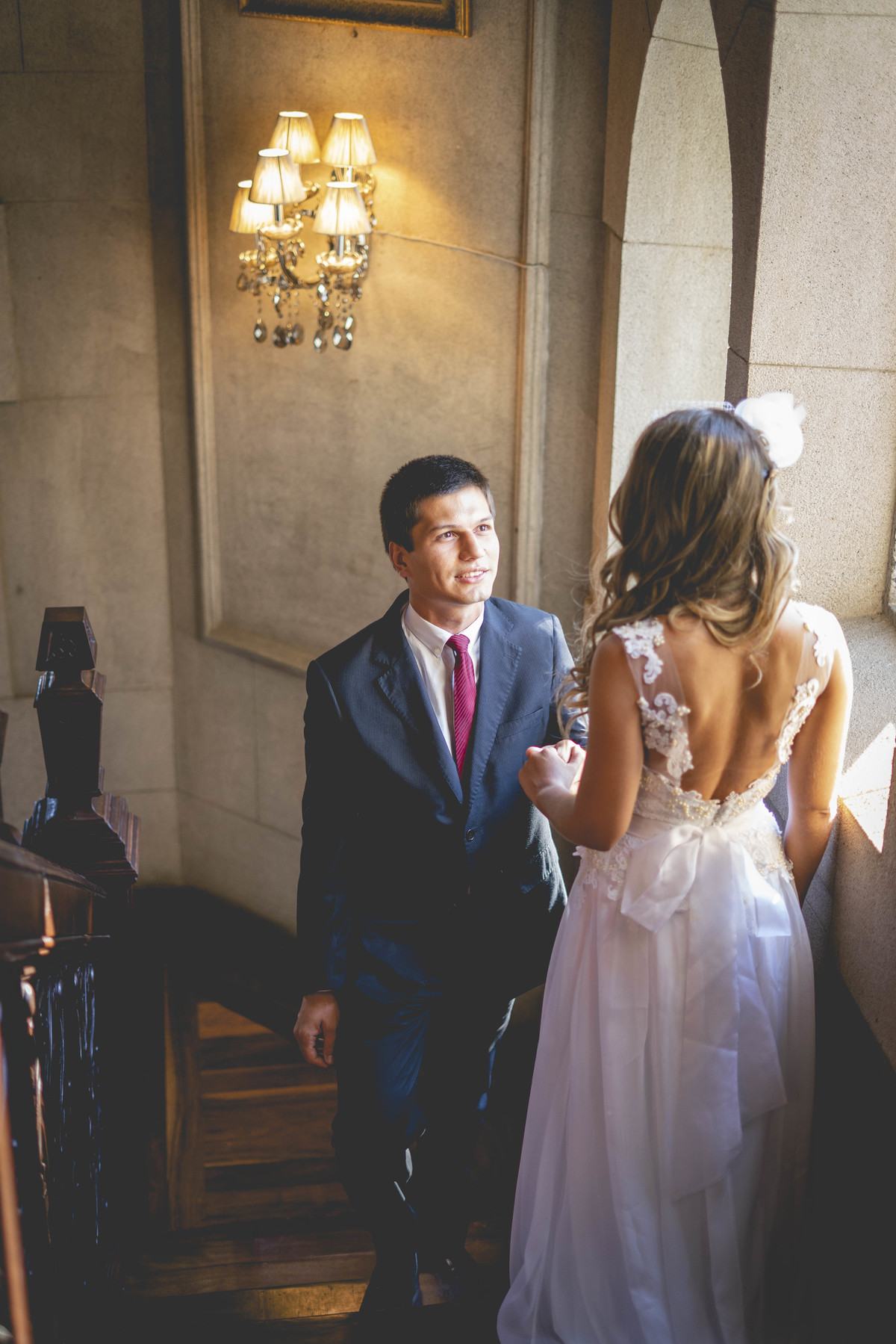 Como todo Casamento é um sonho de contos de fadas, nada como fazer de um castelo o cenário para este lindo pré wedding

E o @castelodeitaipava , foi o local escolhido pelos noivos: @romanielo.aline e @brenocambraia . •