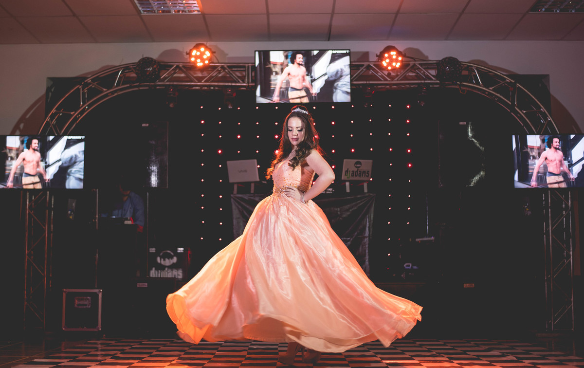 Debutante { Giovanna Ramos}