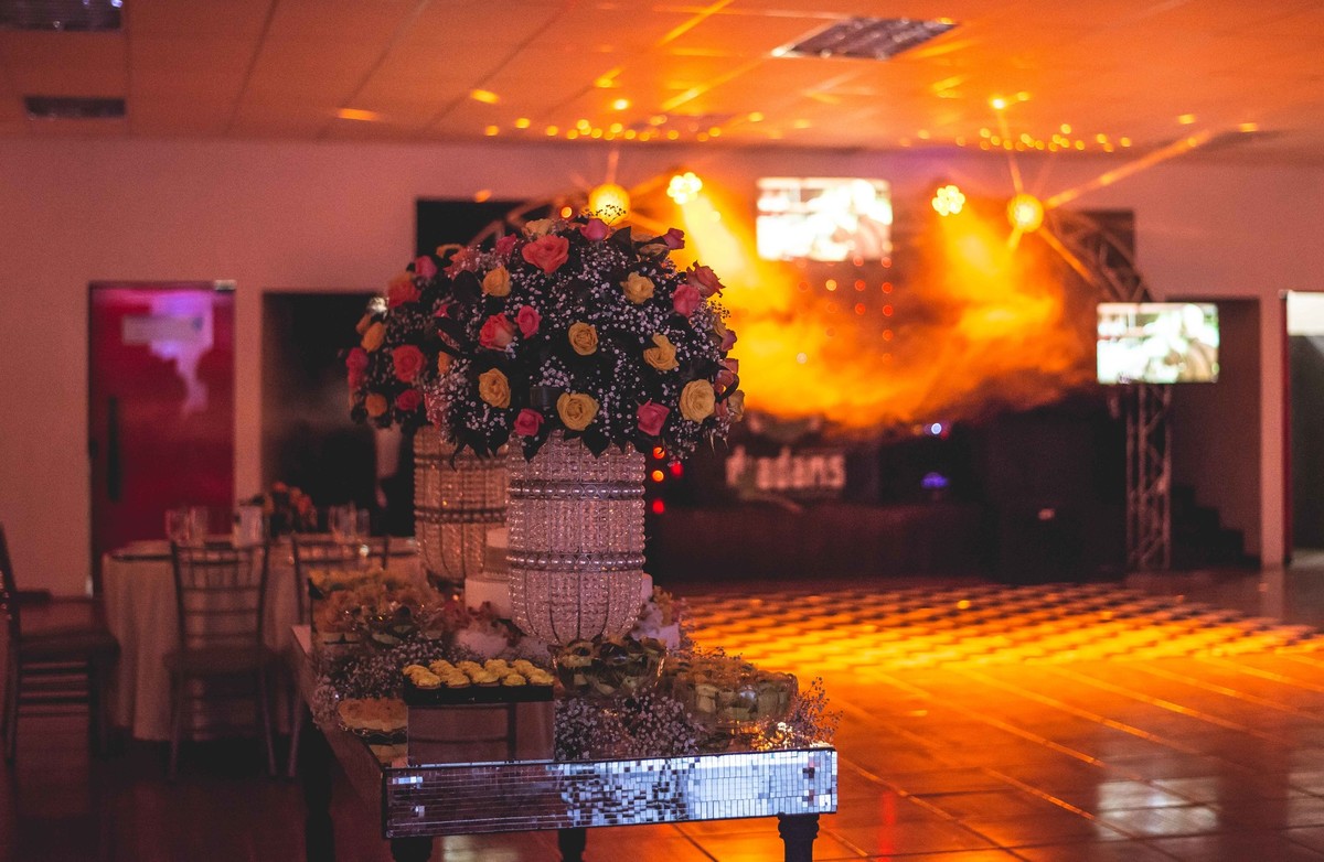 Debutante { Giovanna Ramos}