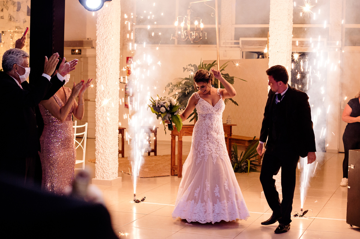 entrada festa noivos