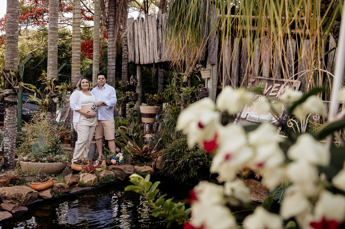 pose para fotografia no lago paiol