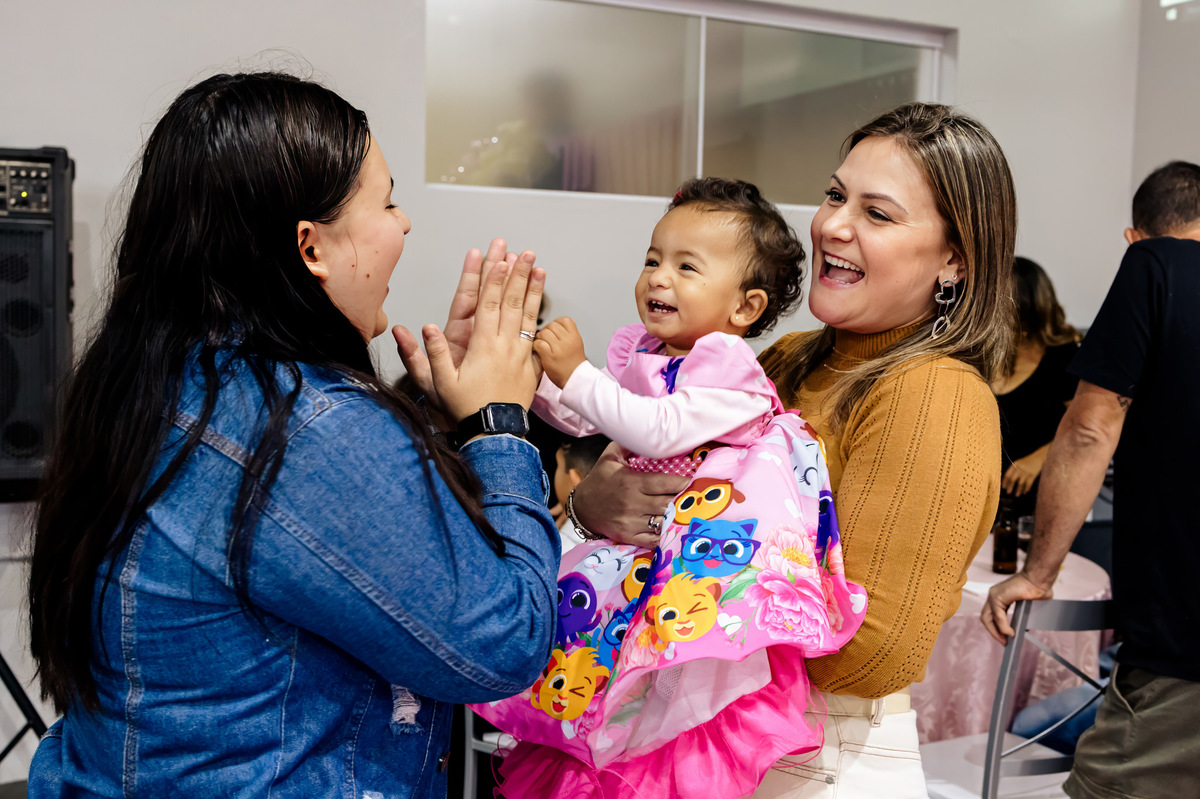 brincando e pega-pega