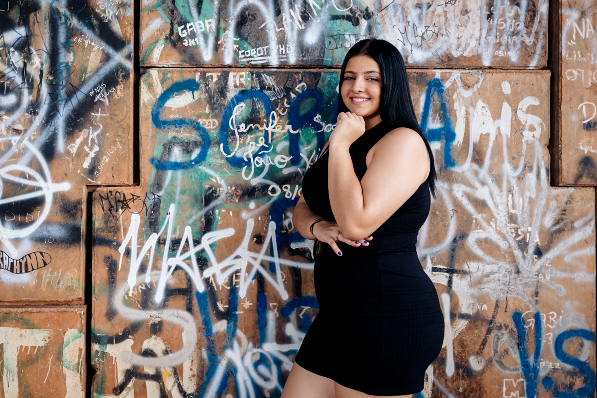 detalohe dos grafites na ponte campos sales