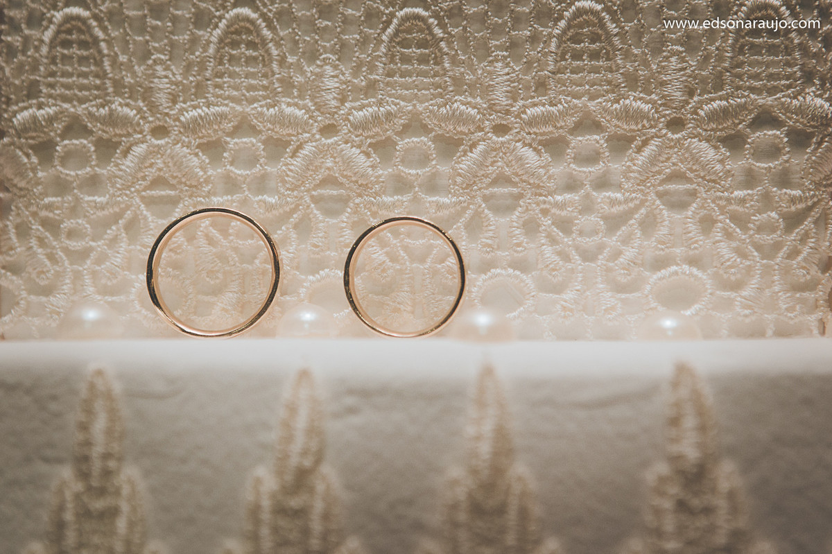 Silvia e Osmar, fotografo em joão pinheiro, fotografo de casamentos em joão pinheiro, Luciana Braga, vestido de noivas, Melhor fotografo joão pinheiro, alianças de casamento, Edson Araujo fotografias