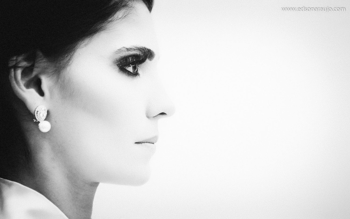 Edson Araujo, Fotografo em João Pinheiro, Fotografo de casamento em João Pinheiro, Melhor fotografo Minas Gerais, produção de noiva, Luciana Braga, Noiva e cia, Noivas João Pinheiro, terço para noiva.