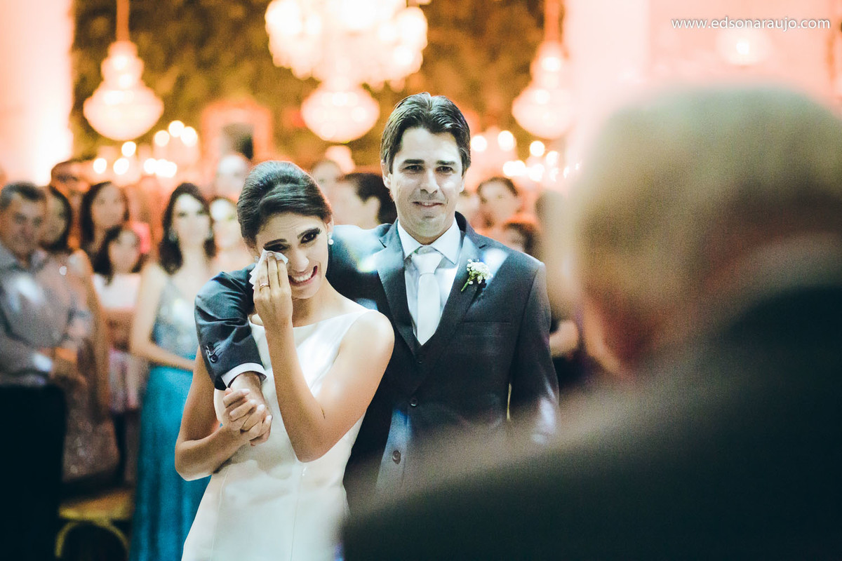 Edson Araujo, Fotografo em João Pinheiro, Fotografo de casamento em João Pinheiro, Melhor fotografo Minas Gerais, Marilia e Flavio, Flavio, Riviera, noiva emocionada, noiva chorando, noivos dançando