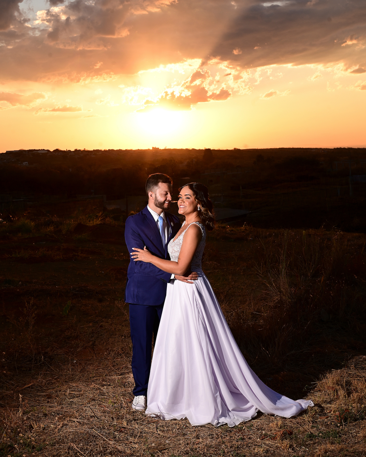 casamento Edilaine e Márcio João Pinheiro, fotógrafo de casamento Hotel HB, casamento no Sítio Riviera João Pinheiro, fotos de casamento MG, ensaio de noivos João Pinh
