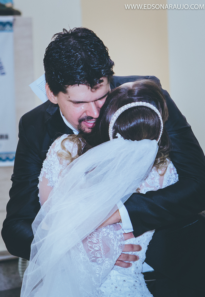Casamento da Sara e Hernany em João Pinheiro MG. 
Salão de beleza Noiva e Cia Luciana Braga,
Melhor igreja para casamentos em João Pinheiro - MB
Fotografo em João Pinheiro 
Edson Araujo Fotografias