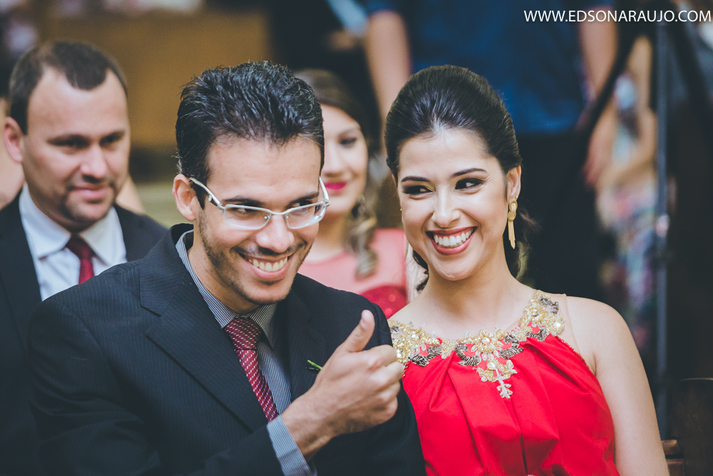 Casamento da Sara e Hernany em João Pinheiro MG. 
Salão de beleza Noiva e Cia Luciana Braga,
Melhor igreja para casamentos em João Pinheiro - MB
Fotografo em João Pinheiro 
Edson Araujo Fotografias