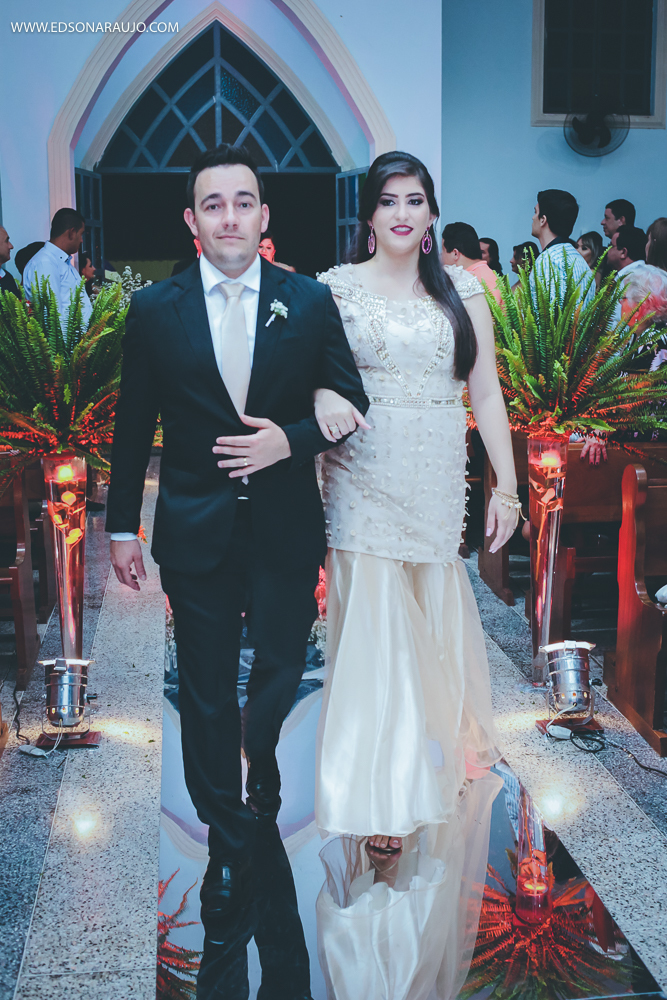  Casamento da Camila e Tiago em Joao Pinheiro MG, igreja Imaculada Conceição,  Fotografo Edson Araujo,  Recepção Sitio Rosa Mística, Maquiagem Raiane Pacheco, Buffet America Dornelas e Flores Anjos Fl