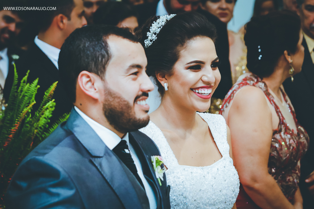  Casamento da Camila e Tiago em Joao Pinheiro MG, igreja Imaculada Conceição,  Fotografo Edson Araujo,  Recepção Sitio Rosa Mística, Maquiagem Raiane Pacheco, Buffet America Dornelas e Flores Anjos Fl